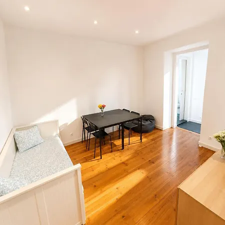 Spacious 2-bedroom Flat Near Saldanha Lejlighed *