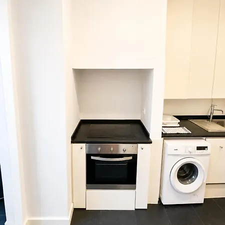 Spacious 2-bedroom Flat Near Saldanha Lejlighed